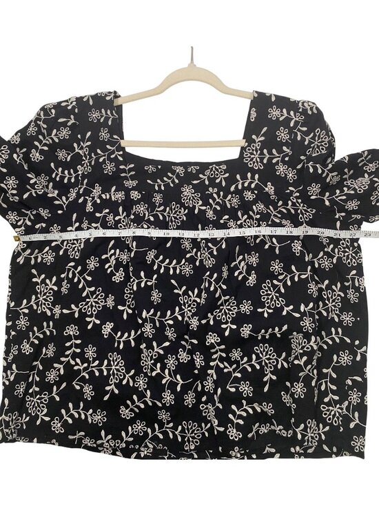 Garnet Hill Embroidered Eyelet Floral Square-Neck Long Sleeve Top size 18